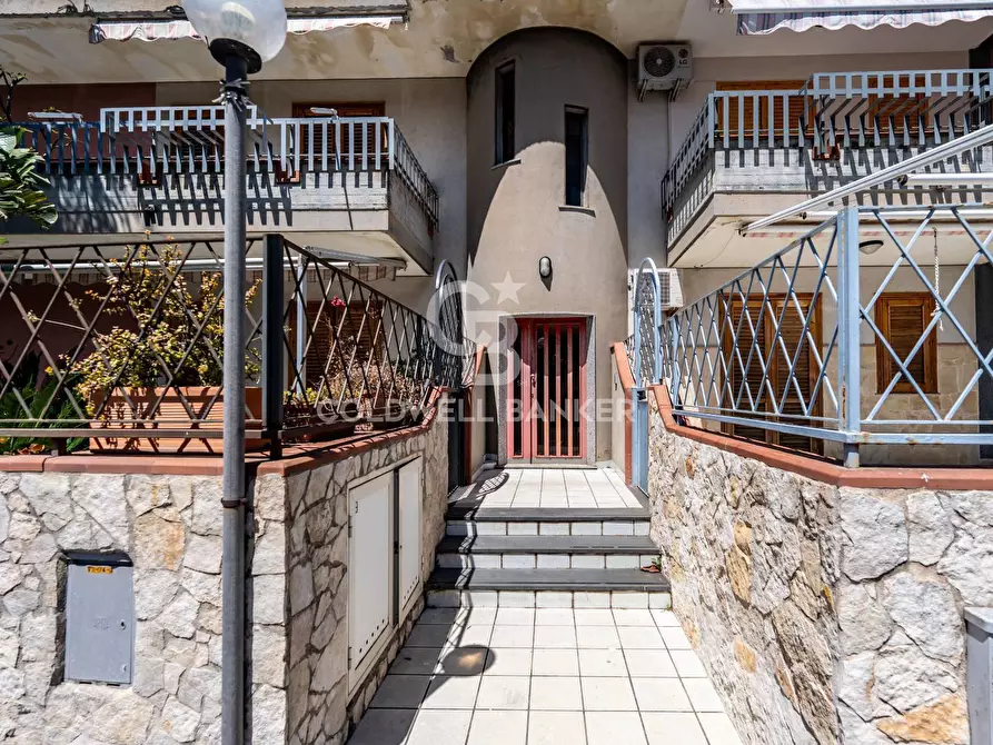 Immagine 5 di Appartamento in vendita  in via Sant'Anna a Mascali