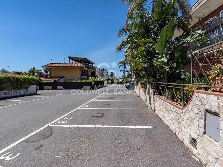 Immagine 7 di Appartamento in vendita  in via Sant'Anna a Mascali