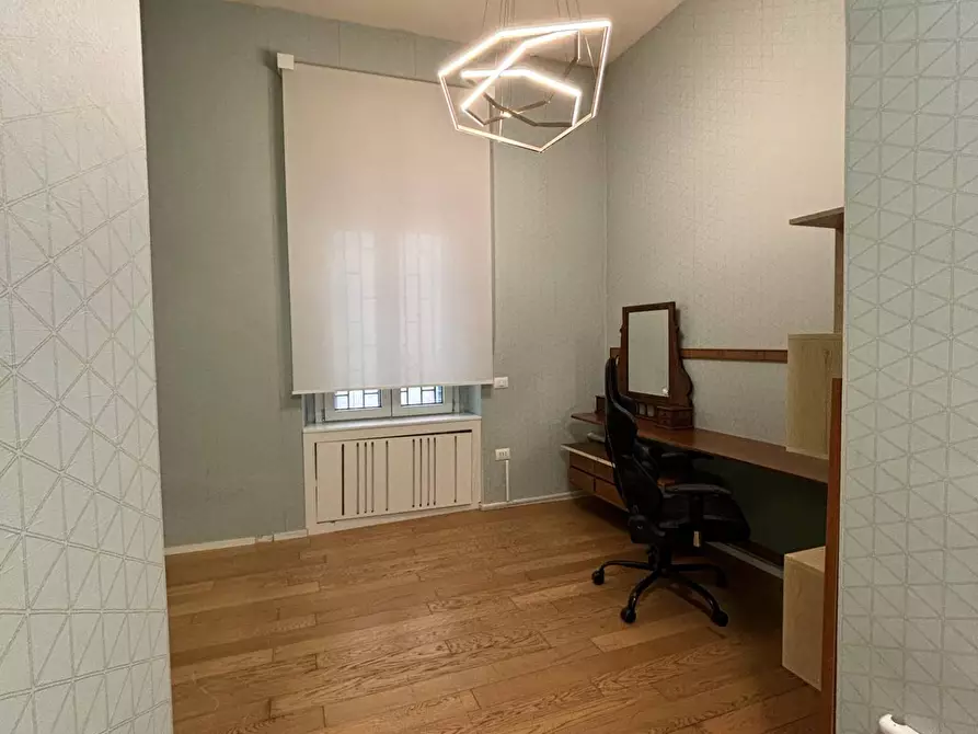 Immagine 18 di Appartamento in vendita  in Corso Giuseppe Garibaldi 218 a Salerno