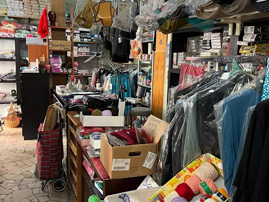 Immagine 6 di Attività commerciale   in via botteghelle a San Giorgio A Cremano