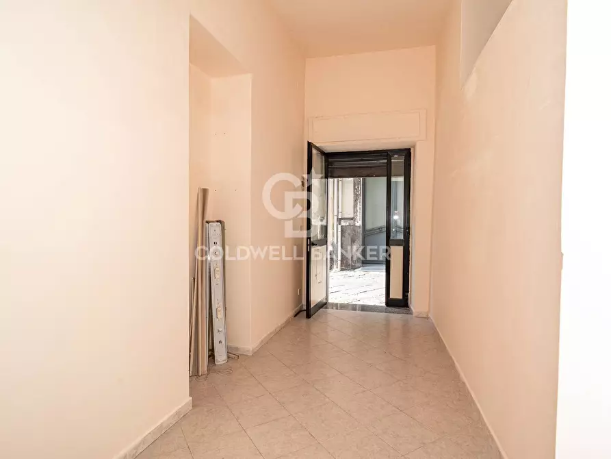 Immagine 15 di Locale commerciale in affitto  in Via Romeo 31 a Acireale