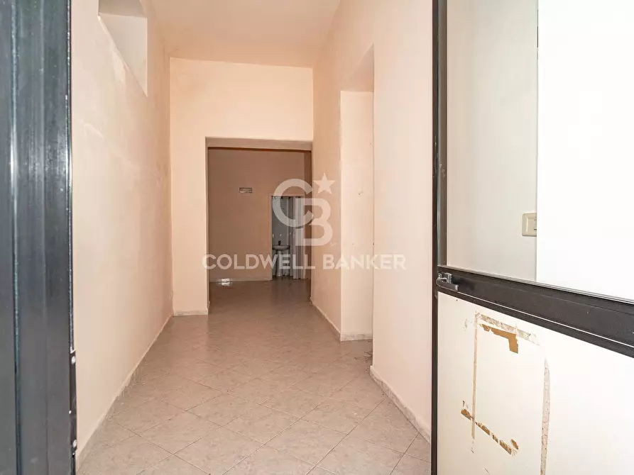 Immagine 20 di Locale commerciale in affitto  in Via Romeo 31 a Acireale