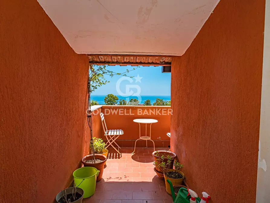 Immagine 11 di Attico in vendita  in via balatelle 18 a San Giovanni La Punta