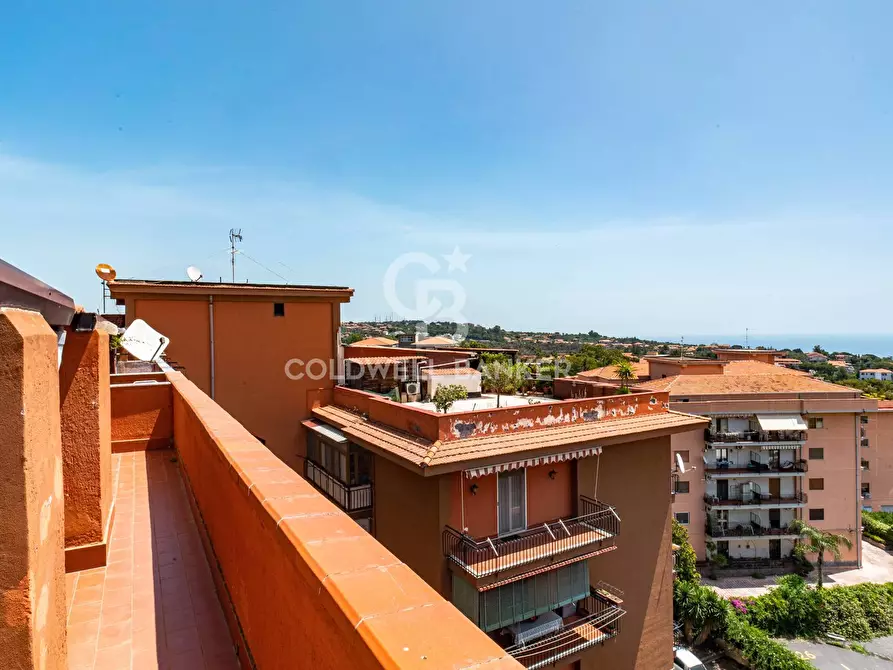 Immagine 22 di Attico in vendita  in via balatelle 18 a San Giovanni La Punta