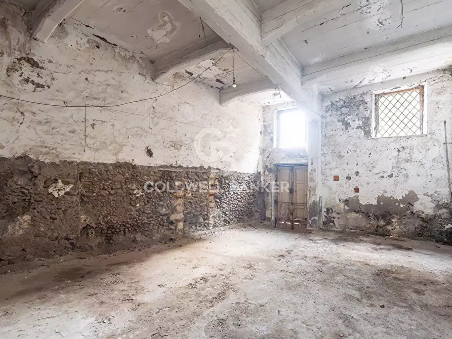 Immagine 25 di Palazzo in vendita  in VIA CAFIERO 11 a Riposto