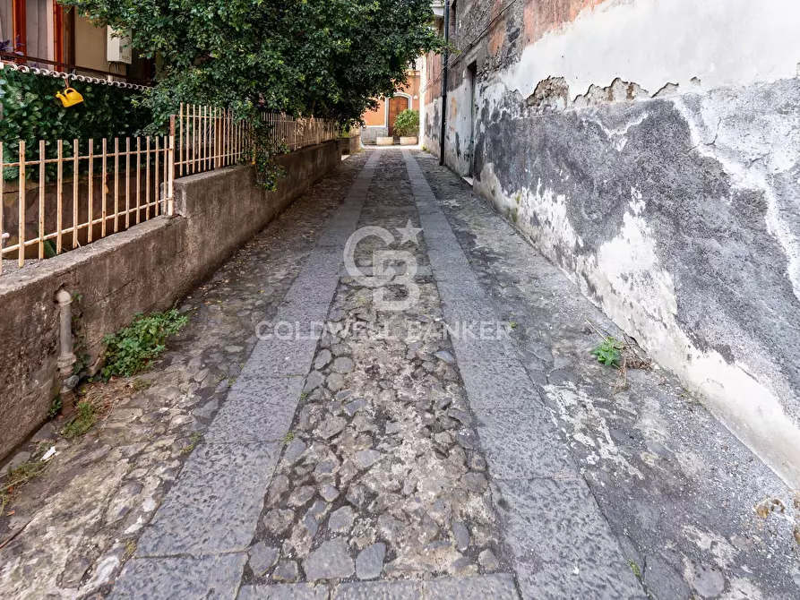 Immagine 32 di Palazzo in vendita  in VIA CAFIERO 11 a Riposto