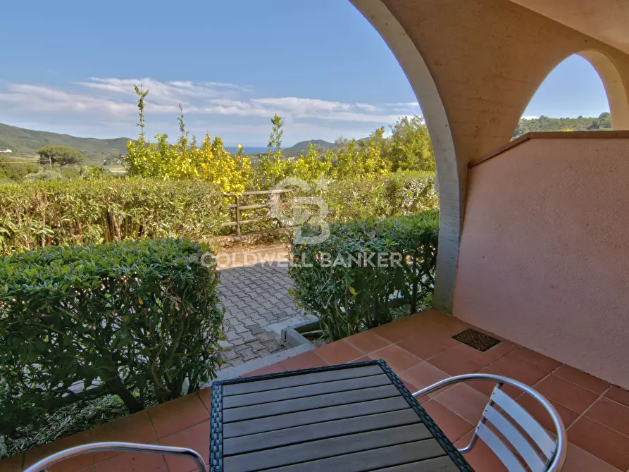 Immagine 16 di Appartamento in vendita  in Via Solana a Campo Nell'elba