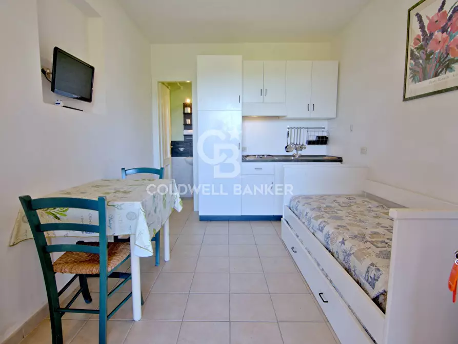 Immagine 9 di Appartamento in vendita  in Via Solana a Campo Nell'elba