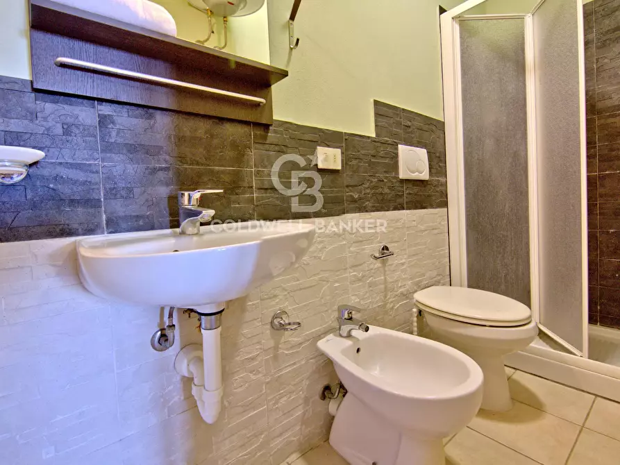 Immagine 19 di Appartamento in vendita  in Via Solana a Campo Nell'elba