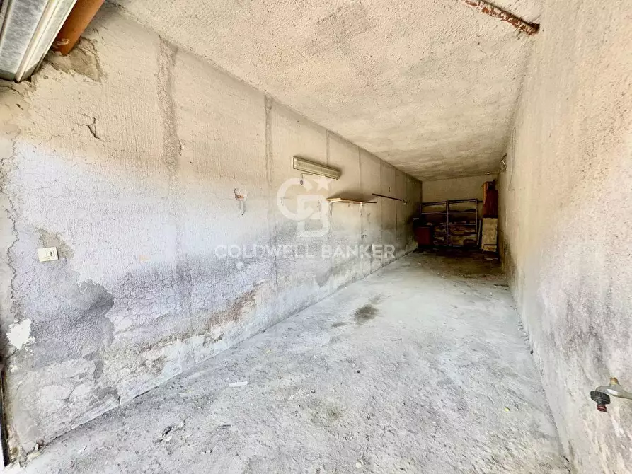 Immagine 27 di Appartamento in vendita  in via Ciminna 11 a Aci Catena