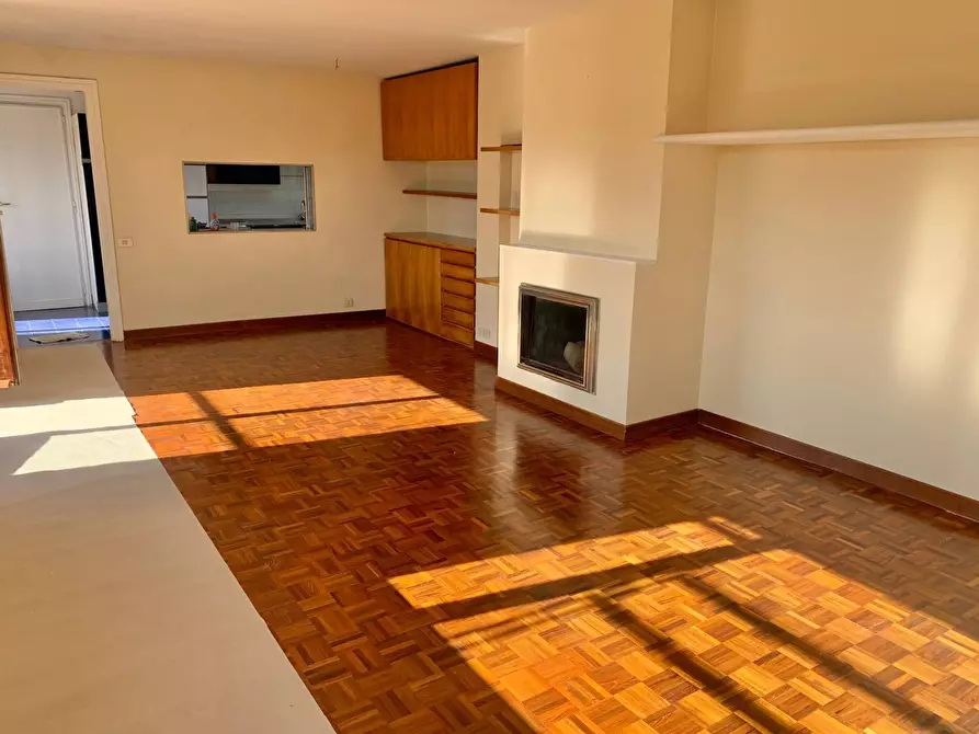 Immagine 5 di Attico in affitto  a Roma