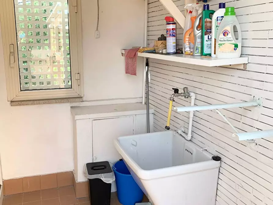 Immagine 20 di Attico in affitto  a Roma