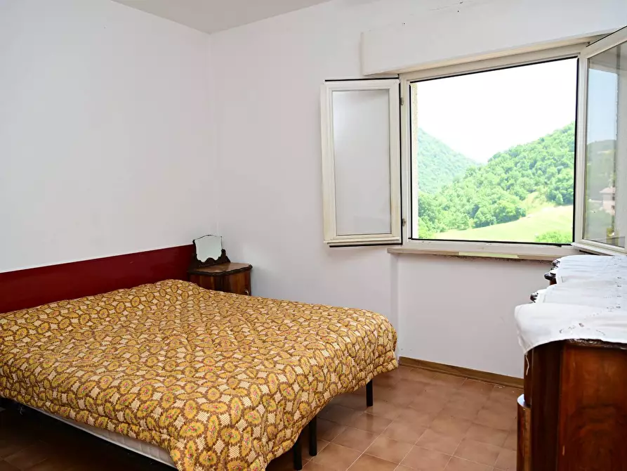 Immagine 9 di Appartamento in vendita  in Monte Catria 6 a Frontone