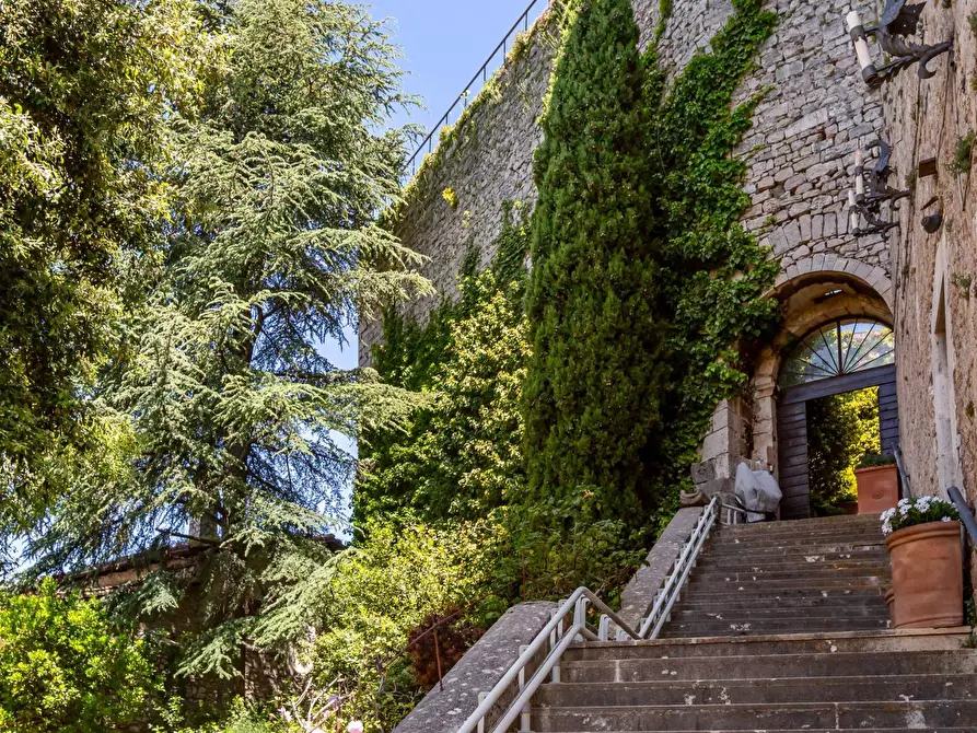 Immagine 13 di Castello in vendita  in Largo Castello a Pereto