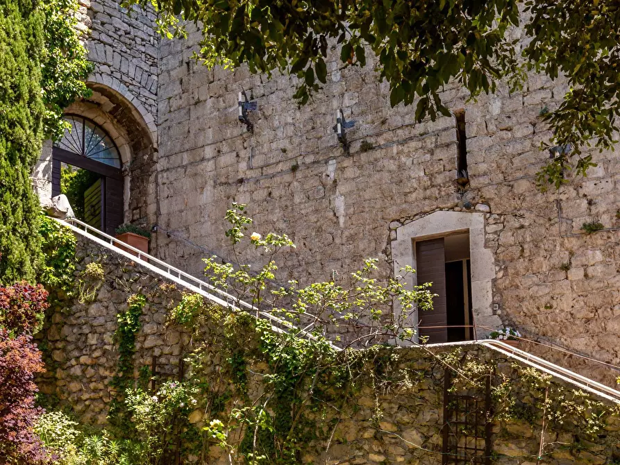 Immagine 14 di Castello in vendita  in Largo Castello a Pereto
