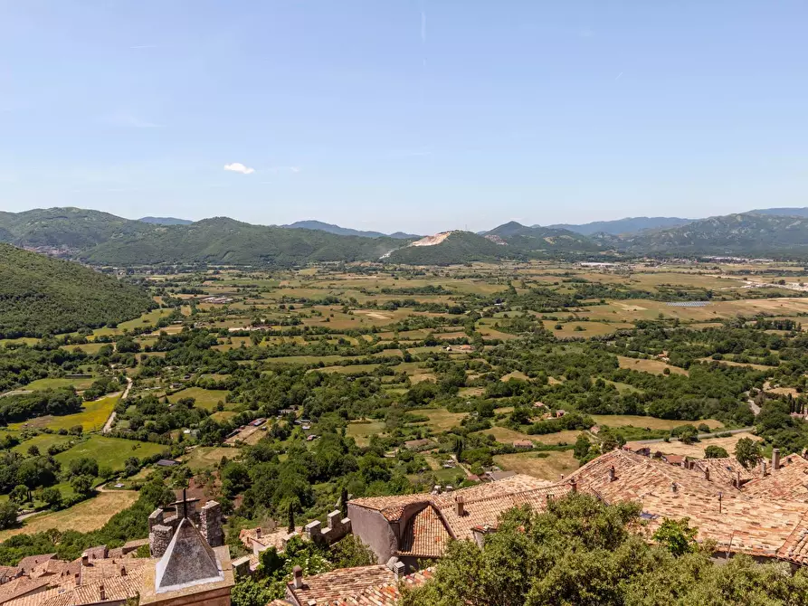 Immagine 55 di Castello in vendita  in Largo Castello a Pereto