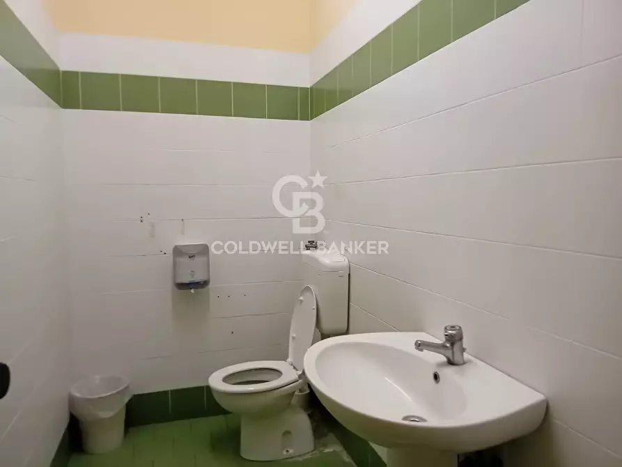 Immagine 15 di Ufficio in affitto  in Via Vittorio Sardella 12 a Acireale