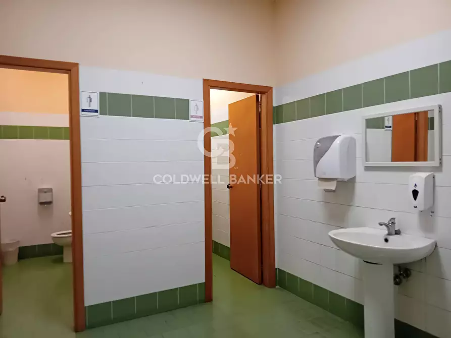 Immagine 13 di Ufficio in affitto  in Via Vittorio Sardella 12 a Acireale