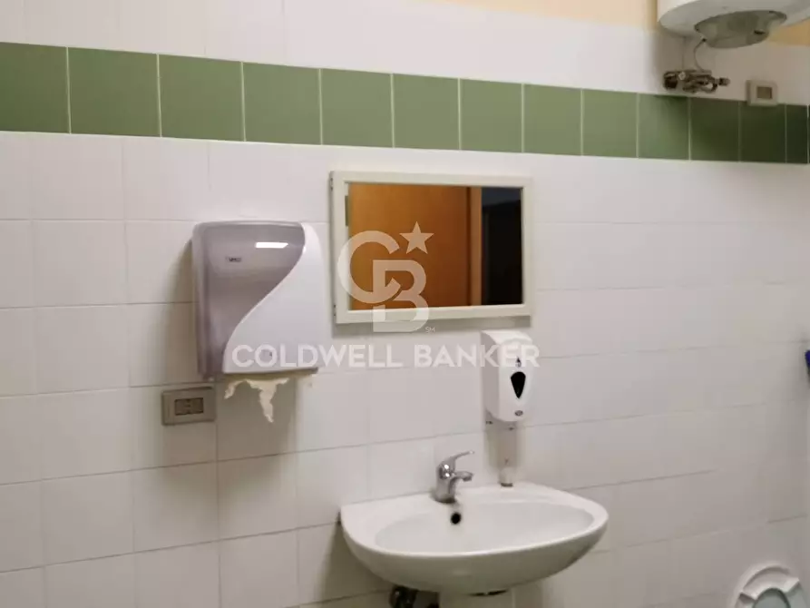 Immagine 16 di Ufficio in affitto  in Via Vittorio Sardella 12 a Acireale