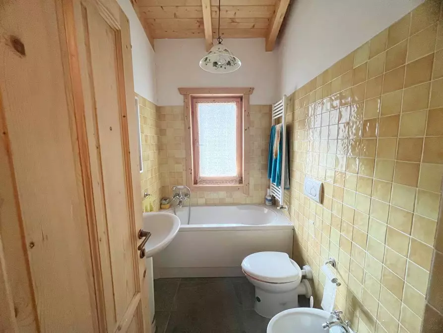 Immagine 12 di Villa in vendita  in via Pian D'Arno 347 a Caprese Michelangelo