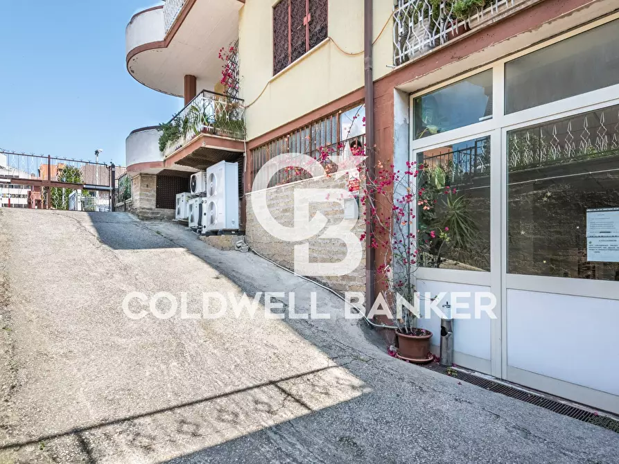 Immagine 2 di Laboratorio in vendita  in Via Filogaso 15 a Roma