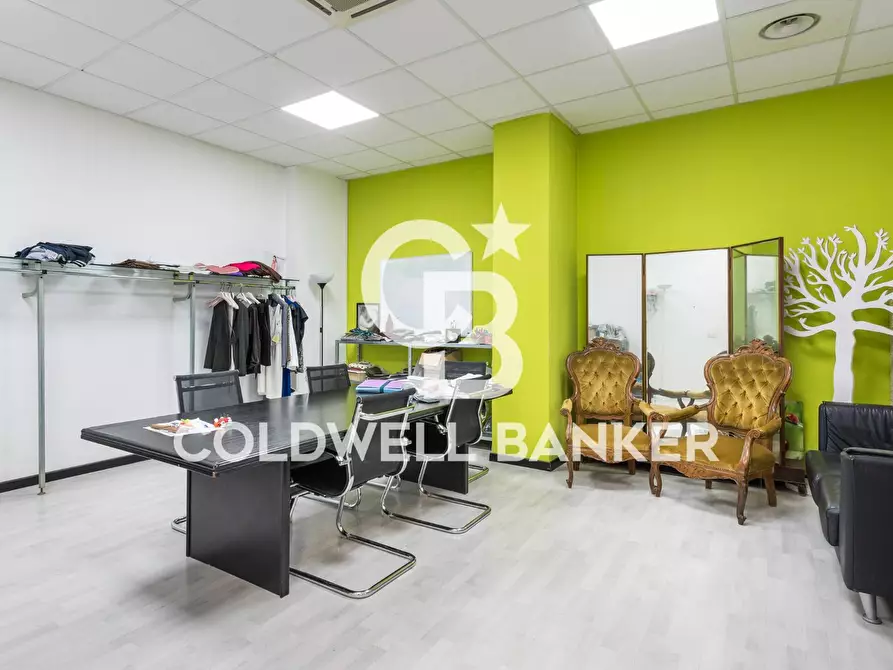 Immagine 8 di Laboratorio in vendita  in Via Filogaso 15 a Roma