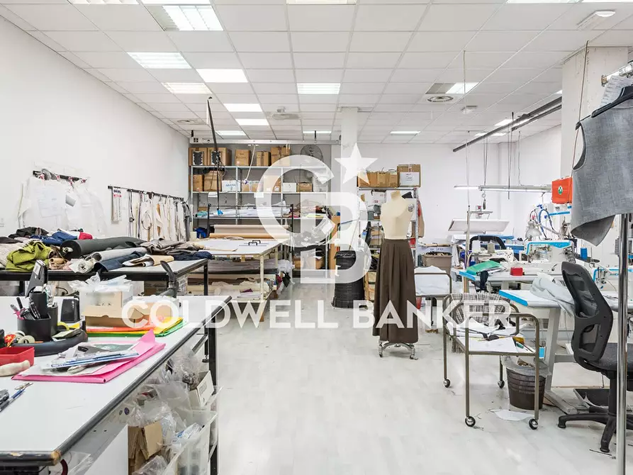 Immagine 16 di Laboratorio in vendita  in Via Filogaso 15 a Roma