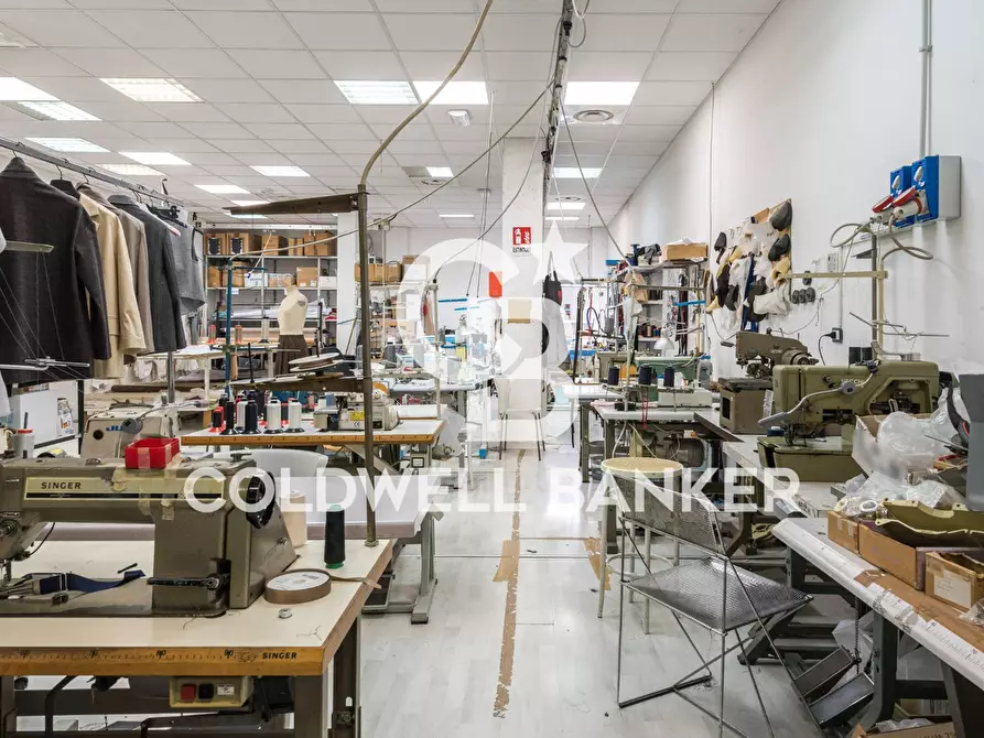 Immagine 18 di Laboratorio in vendita  in Via Filogaso 15 a Roma