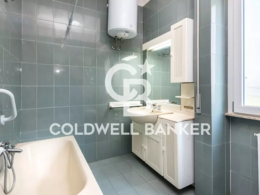 Immagine 14 di Camera in affitto  in Via Olevano Romano a Roma