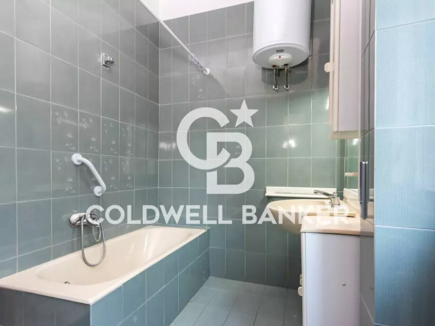 Immagine 16 di Camera in affitto  in Via Olevano Romano a Roma