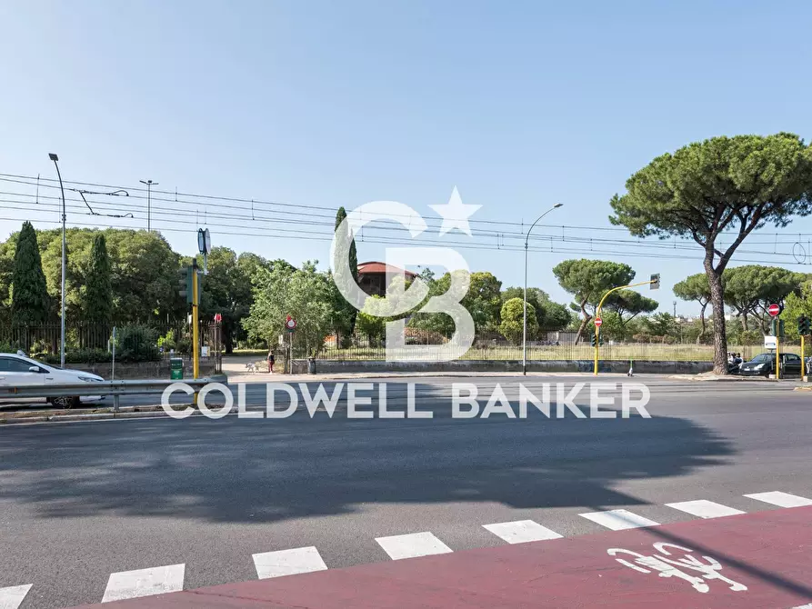 Immagine 25 di Camera in affitto  in Via Olevano Romano a Roma