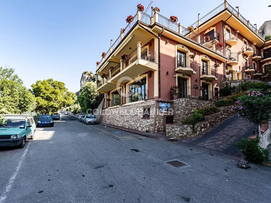 Immagine 1 di Albergo/B&B/Residence in vendita  in via alcide de gasperi a Antillo