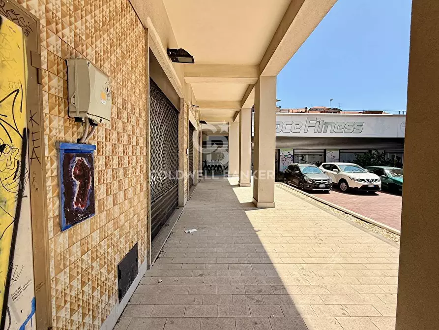 Immagine 16 di Negozio in vendita  in via John Fitzgerald Kennedy 51 a Acireale