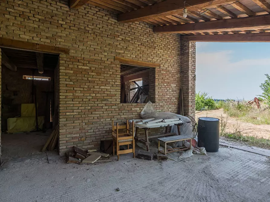 Immagine 28 di Rustico / casale in vendita  in Via Calamone a Auditore