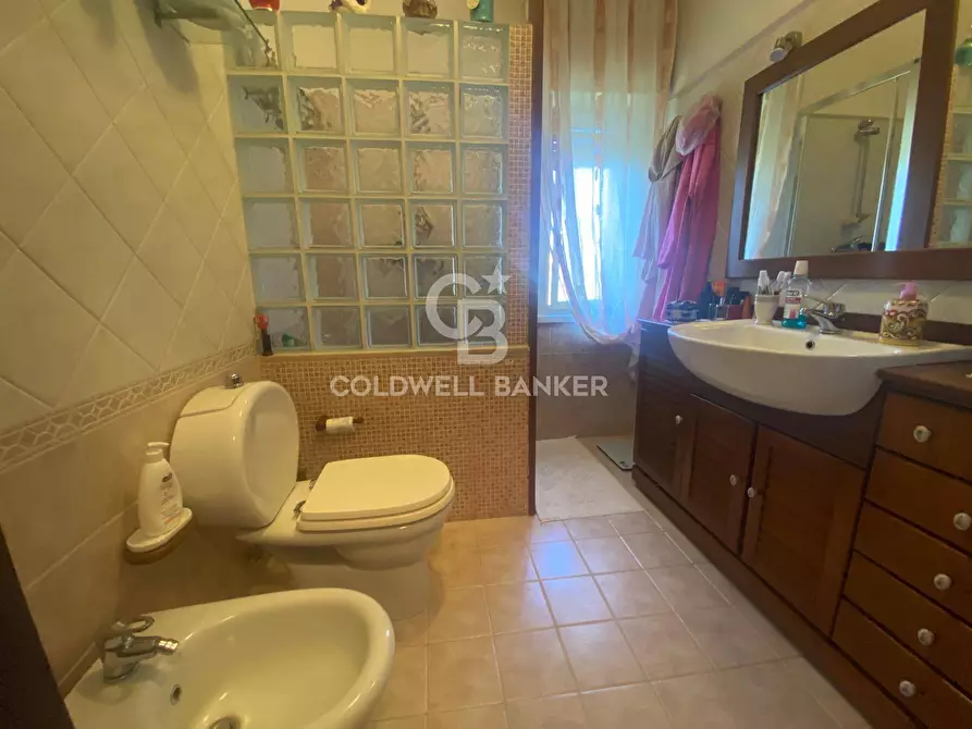 Immagine 15 di Appartamento in vendita  in Via Timparosa 9 a Aci Castello