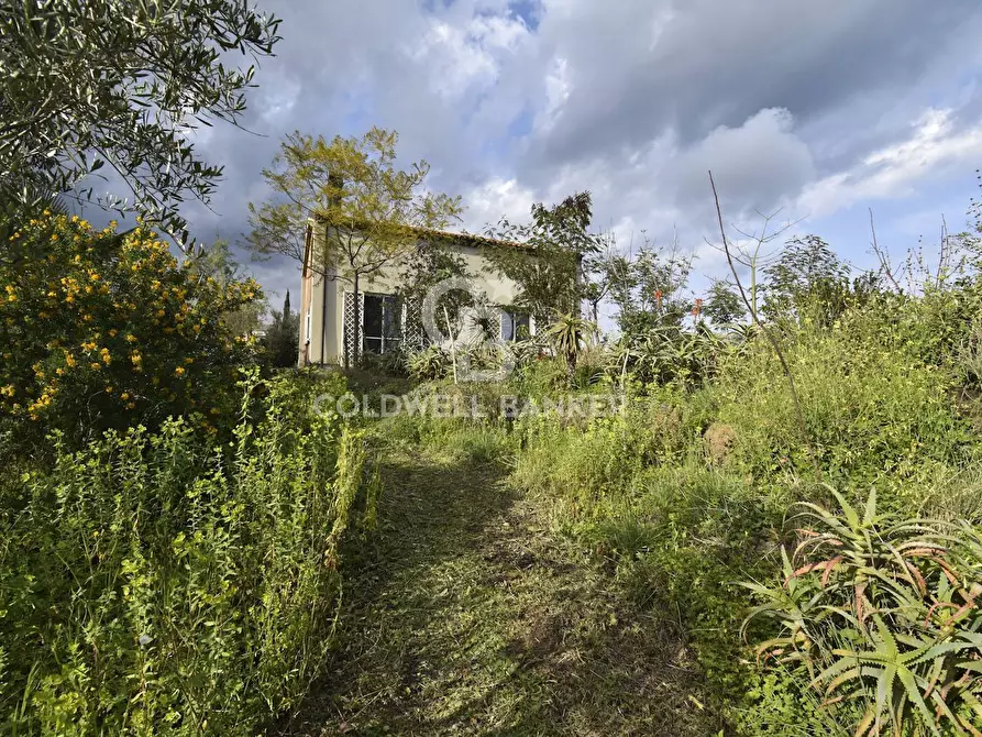 Immagine 33 di Villa in vendita  in VIa Sabaudia 5 a Acireale