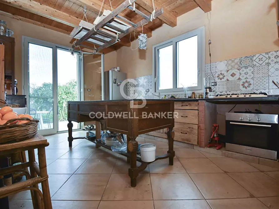 Immagine 5 di Villa in vendita  in VIa Sabaudia 5 a Acireale