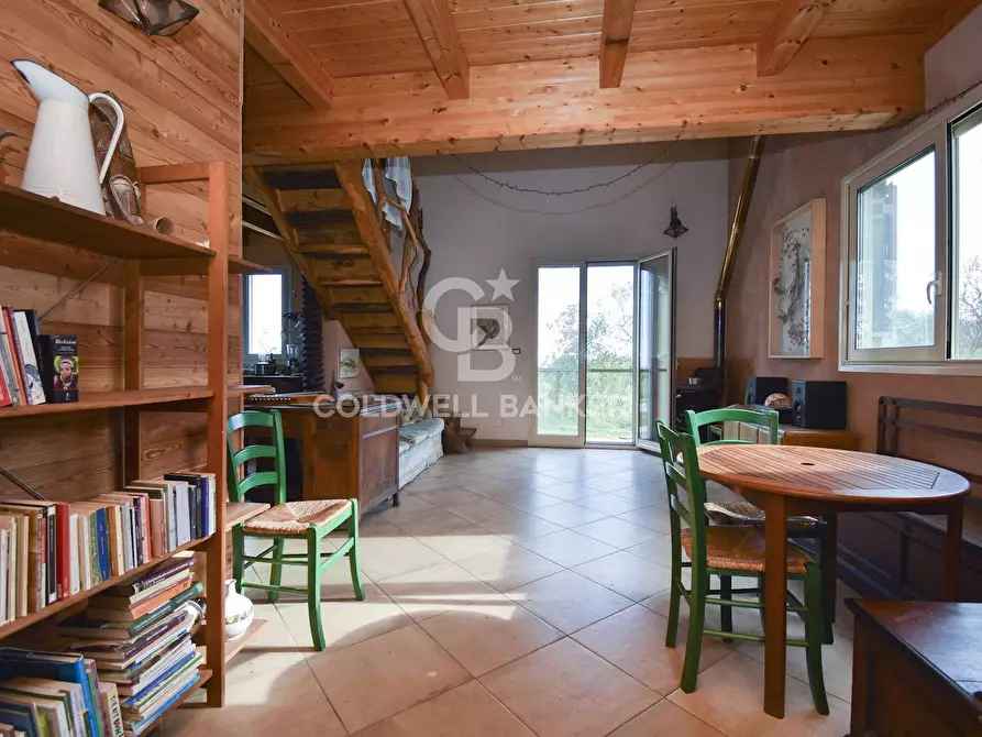 Immagine 1 di Villa in vendita  in VIa Sabaudia 5 a Acireale