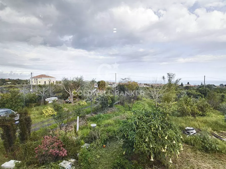 Immagine 32 di Villa in vendita  in VIa Sabaudia 5 a Acireale