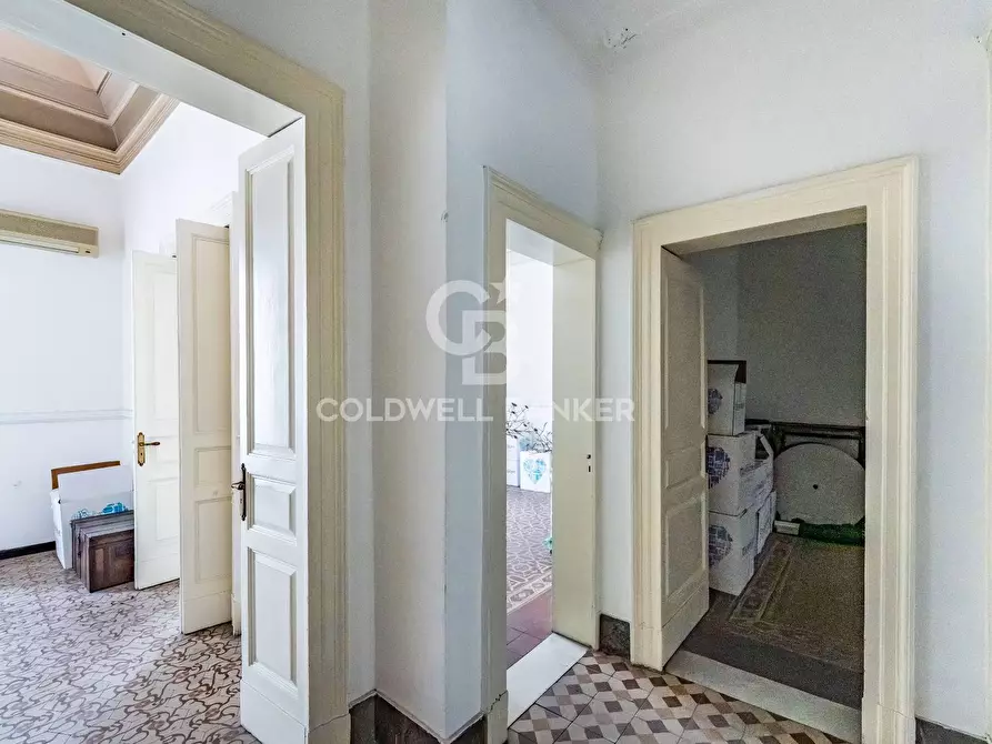 Immagine 11 di Appartamento in vendita  in P.zza Giovanni Verga 43 a Catania