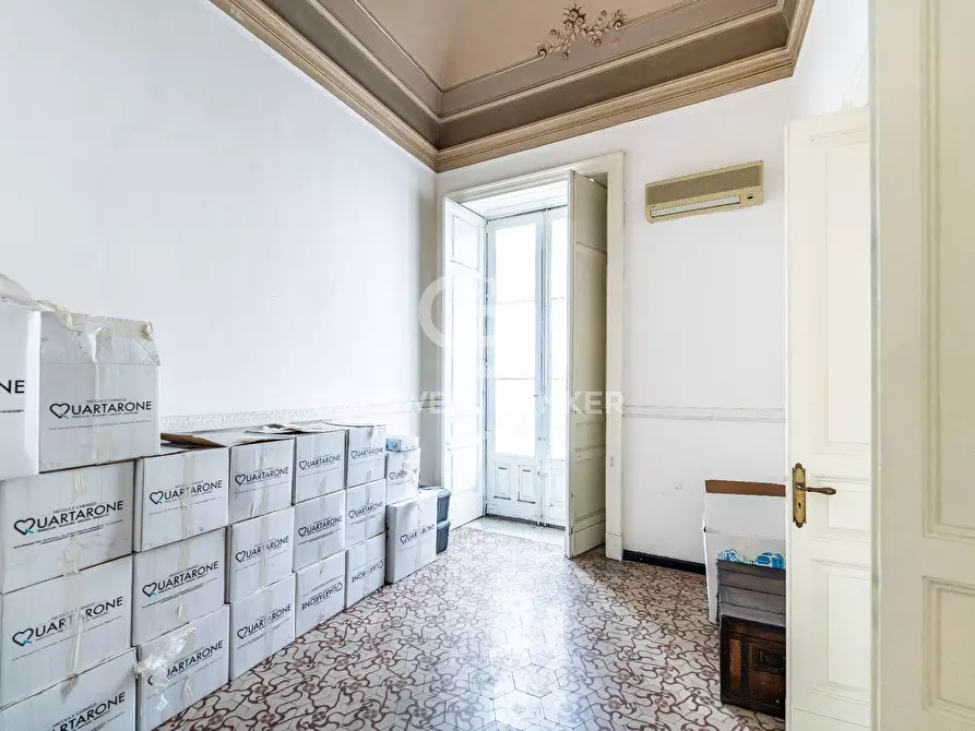 Immagine 12 di Appartamento in vendita  in P.zza Giovanni Verga 43 a Catania