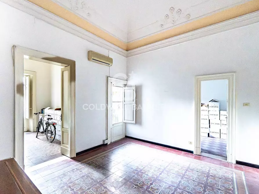 Immagine 15 di Appartamento in vendita  in P.zza Giovanni Verga 43 a Catania