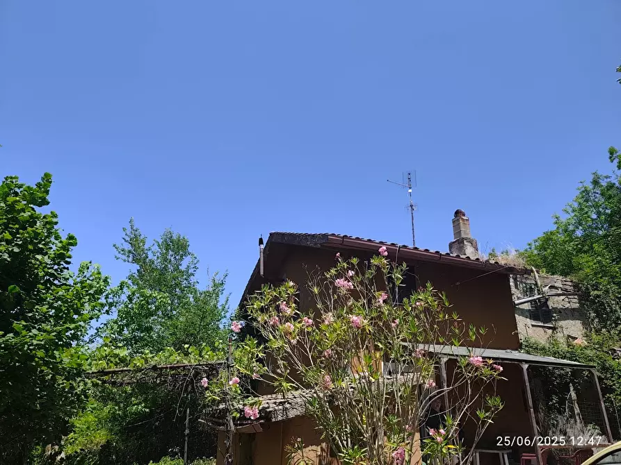 Immagine 21 di Appartamento in vendita  in Via Turanense 49 a Belmonte In Sabina