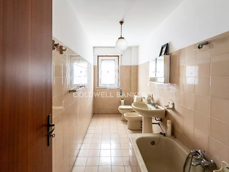 Immagine 10 di Appartamento in vendita  in Via Leonardo Da Vinci 56 a Acireale