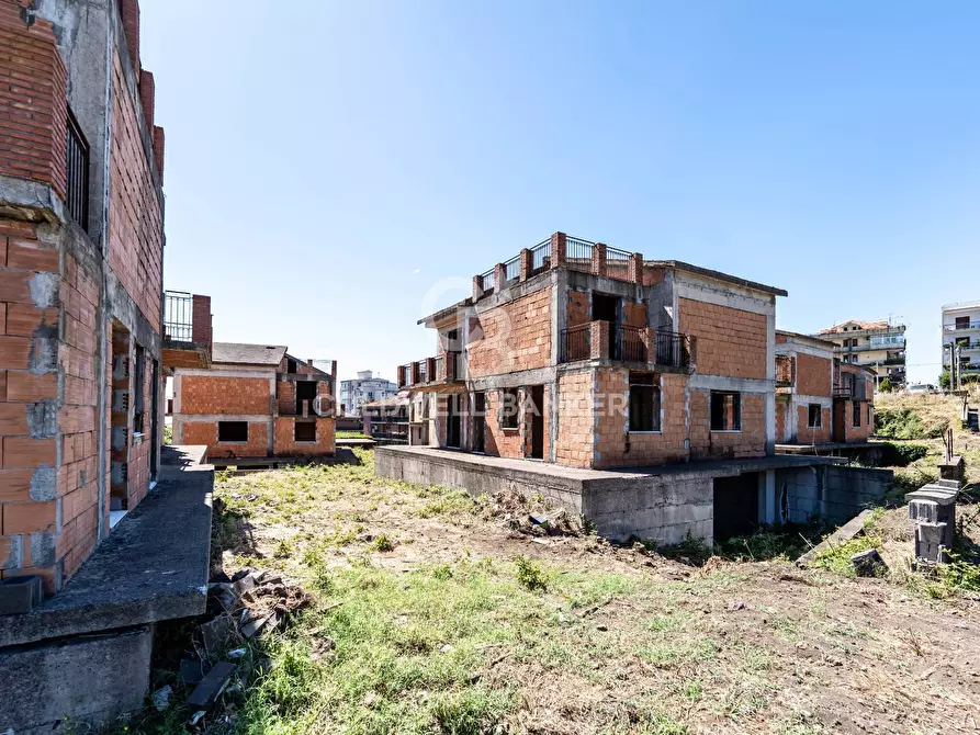 Immagine 30 di Villetta a schiera in vendita  in via bellini 11 a San Gregorio Di Catania