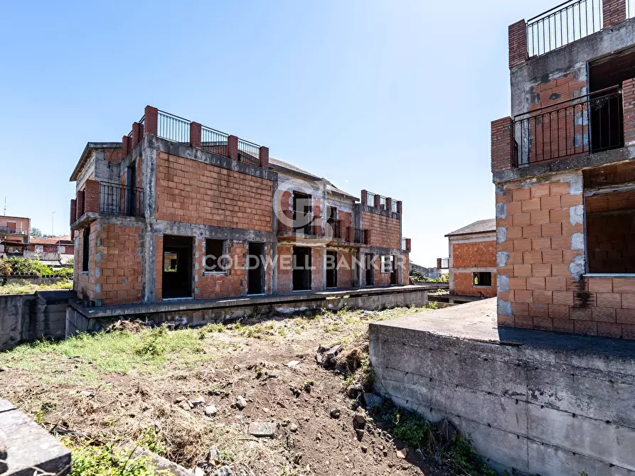 Immagine 32 di Villetta a schiera in vendita  in via bellini 11 a San Gregorio Di Catania