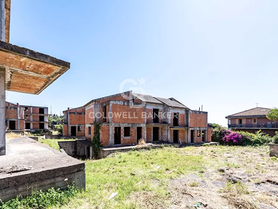 Immagine 41 di Villetta a schiera in vendita  in via bellini 11 a San Gregorio Di Catania