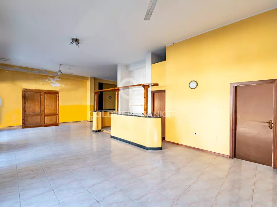 Immagine 17 di Attività commerciale in vendita  in VIA SPIAGGIA 111 a Mascali