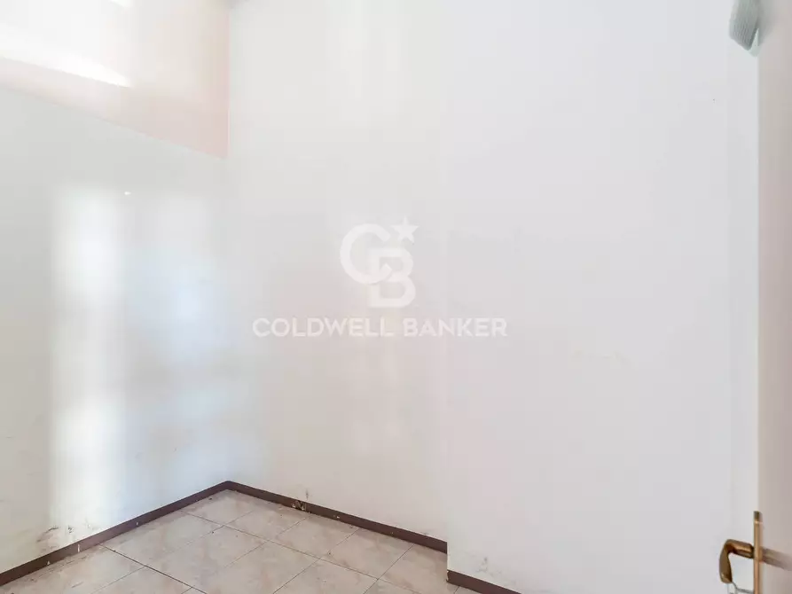 Immagine 14 di Ufficio in vendita  in via spiaggia 111 a Mascali