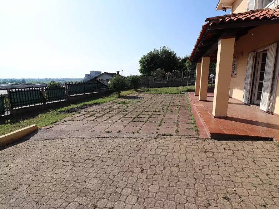 Immagine 28 di Villa in vendita  in Strada vecchia Torino a Bra